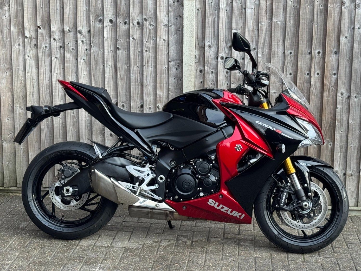 2015 Suzuki Gsx-s