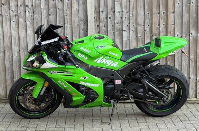 2016 Kawasaki Ninja ZX10R GEN4 2011 (61) SUPER SPORT + DELKAVIC SYSTEM