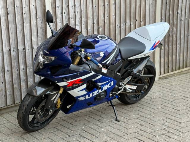 2004 Suzuki Gsx-r 600 K4 2004 (04) SUPER SPORT + CLEAN EXAMPLE THROUGHOUT
