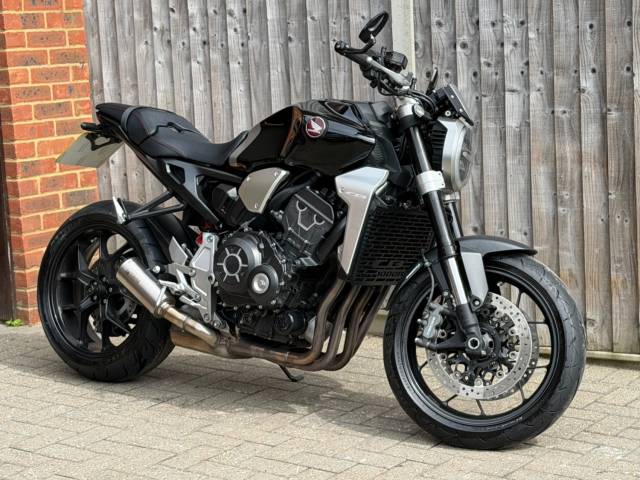 2019 Honda CB 1000R ABS 2019 (19) + SCORPION EXHAUST + FULL SERVICE HISTORY
