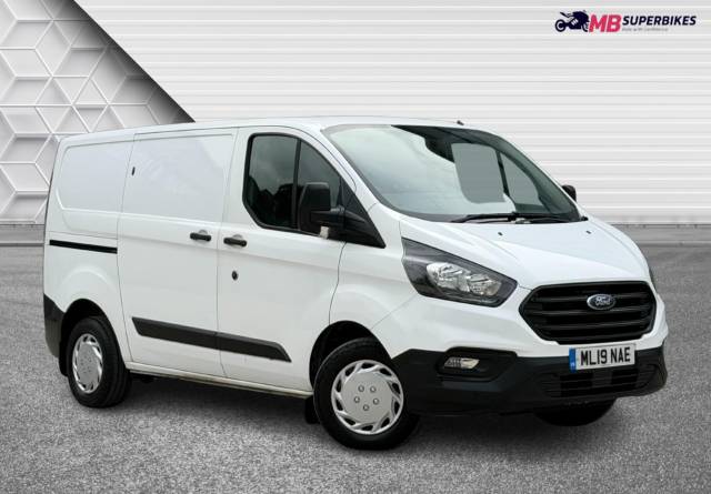 Ford Transit Custom 2.0 TDCI 2019 (19) SWB PANEL VAN + 58,000 MILES + AIR CON PANEL VAN Diesel White