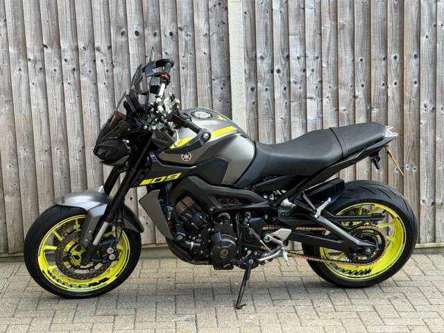 2018 Yamaha MT-09 ABS 2018 (18) + 10,500 MILES + FULL BLACK WIDOW + REMAP