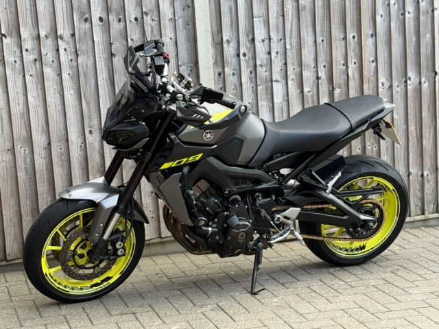 2018 Yamaha MT-09 ABS 2018 (18) + 10,500 MILES + FULL BLACK WIDOW + REMAP