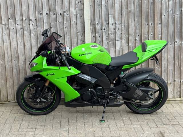 2009 Kawasaki Ninja ZX10R 2009 (58) SUPER SPORT + FULL RACEFIT EXHAUST SYSTEM