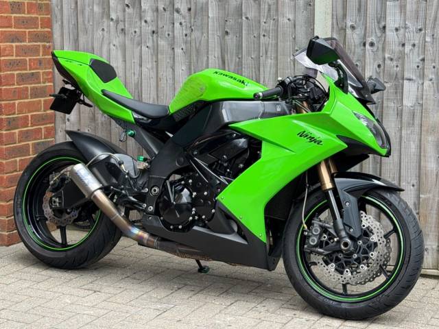 2009 Kawasaki Ninja ZX10R 2009 (58) SUPER SPORT + FULL RACEFIT EXHAUST SYSTEM