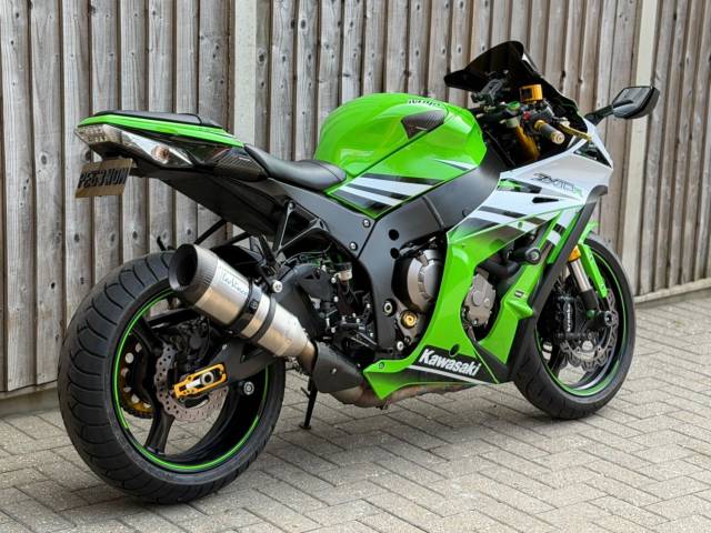 2016 Kawasaki Ninja ZX10R GEN 4 2014 (63) ANNIVERSARY EDITION SUPER SPORT + 12,800 ML