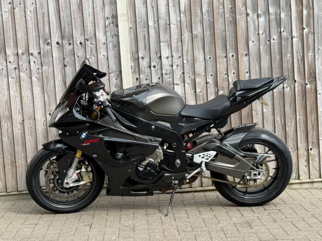 2010 BMW S1000 RR GEN 1 2010 (10) SUPER SPORT + NICE EXTRAS