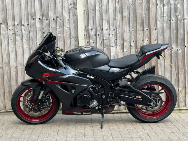 2017 Suzuki Gsx-r SUZUKI GSXR 1000 AL7 ABS 2017 (17) SUPER SPORT + YOSHIMURA