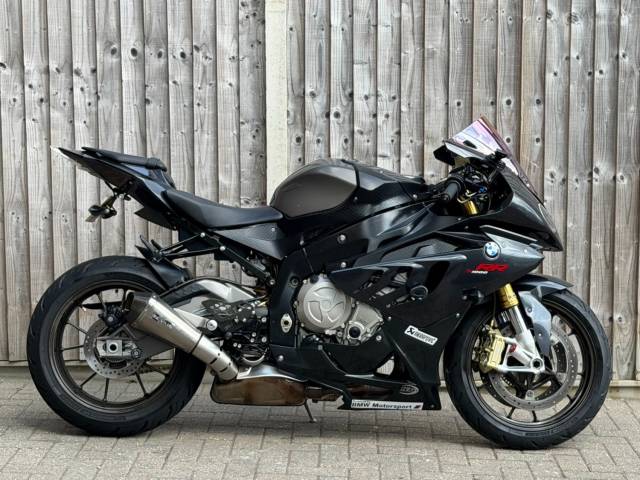 BMW S1000 RR 2010 (10) SUPER SPORT + 17,000 MILES SUPER SPORT Petrol Grey