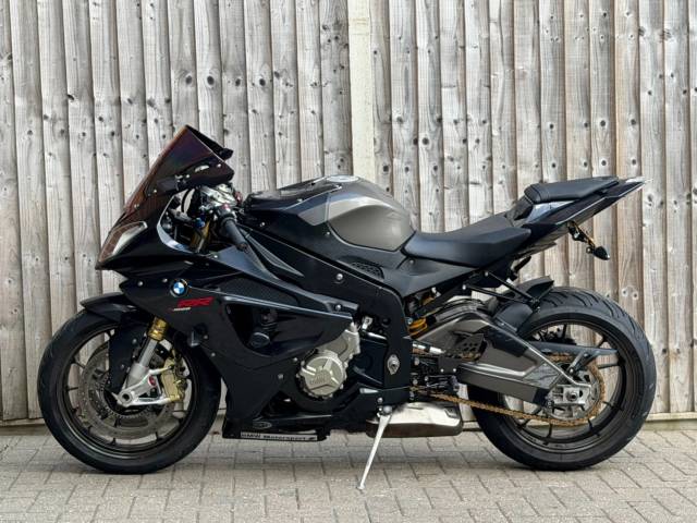 2010 BMW S1000 RR 2010 (10) SUPER SPORT + 17,000 MILES