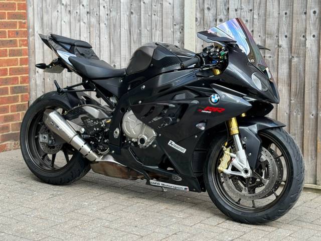 2010 BMW S1000 RR 2010 (10) SUPER SPORT + 17,000 MILES