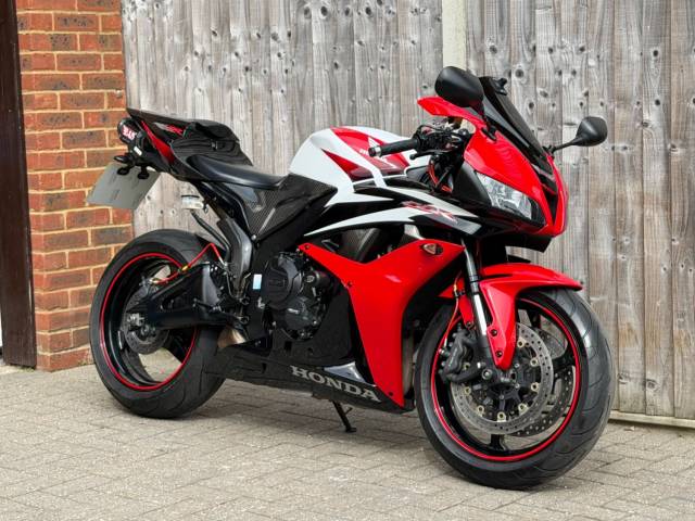 2009 Honda CBR 600 RR-8 2009 (09) SUPER SPORT + YOSHIMURA + CARBON
