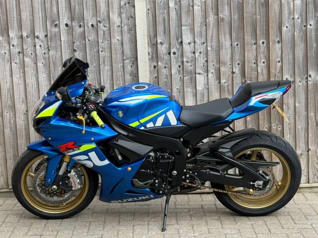 2015 Suzuki Gsx-r 750 L5 2015 (15) SUPER SPORT + MOTO GP EDITION + RACE FIT FULL SYSTM