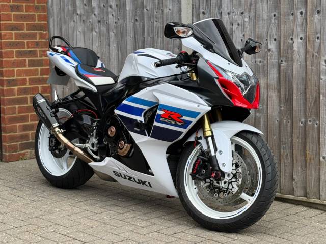2013 Suzuki Gsx-r 1000 ZL3 2013 (13) ONE MILLION COMMEMORATIVE EDITION SUPER SPORT