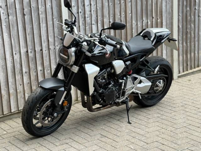 2018 Honda CB 1000R PLUS MODEL 2018 (68) + ONLY 6,700 MILES FROM NEW + GREAT EXAMPLE
