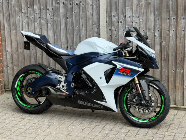 2010 Suzuki Gsx-r 1000 L0 2010 (10) SUPER SPORT + 12,500 M + TAYLOR MADE EXHAUST