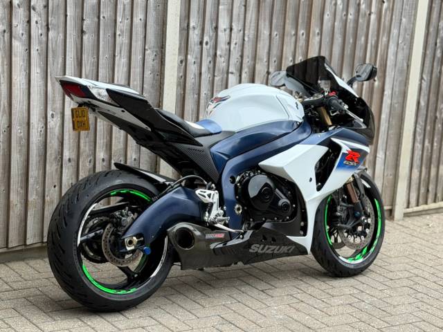 2010 Suzuki Gsx-r 1000 L0 2010 (10) SUPER SPORT + 12,500 M + TAYLOR MADE EXHAUST