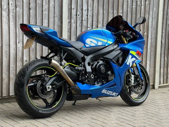 2015 Suzuki Gsx-r 750 L5 2015 (15) MOTO GP EDITION SUPER SPORT + 10,500 MILES