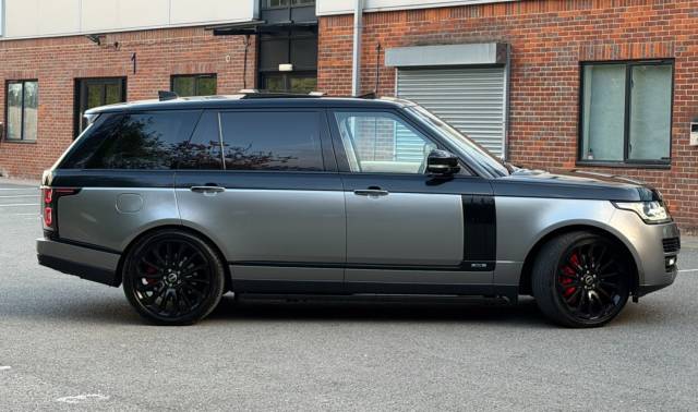 2017 Land Rover Range Rover 4.4 VOGUE AUTOBIOGRAPHY LWB 2017 (17) AUTO + GREAT SPEC