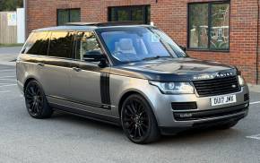 LAND ROVER RANGE ROVER at MB Superbikes Chesham