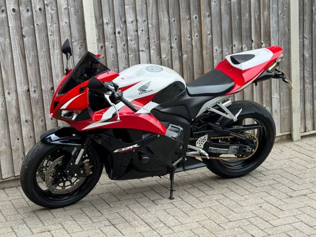 2009 Honda CBR 600 RR 2009 (09) SUPER SPORT WITH ABS + CLEAN EXAMPLE THROUGHOUT