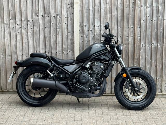Honda CMX 500 REBEL 2024 (24) + 1 OWNER + 1,500 MILES CRUISER Petrol Black