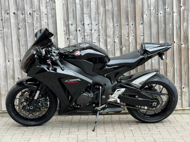 2017 Honda CBR 1000 RR FIREBLADE 2017 (66) SUPER SPORT + ONLY 13,000 MILES