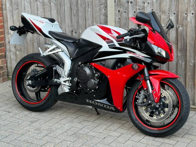 2008 Honda CBR 600 RR 2008 (08) SUPER SPORT + LAST OWNER HAD THIS 8 YEARS + LOW MILES