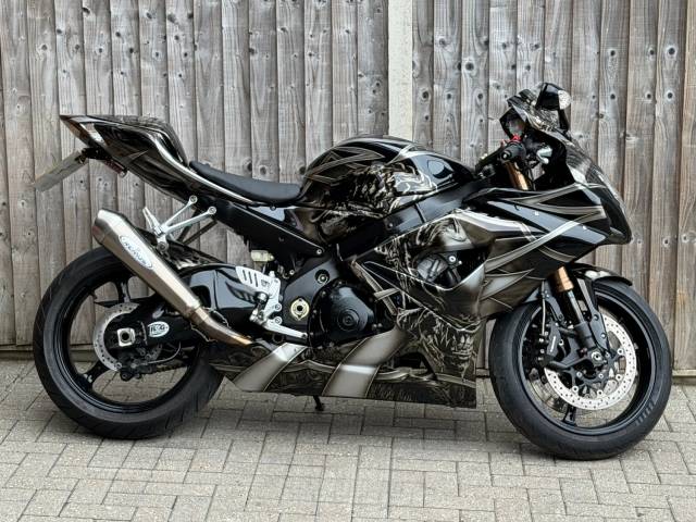 Suzuki Gsx-r 1000 K5 2005 (05) SUPER SPORT + CUSTOM PAINT JOB THROUGHOUT SUPER SPORT Petrol Blue