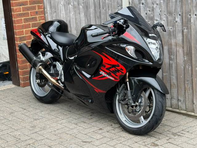 2012 Suzuki GSX 1300R L2 HAYABUSA 2012 (62) SUPER SPORT + DELKEVIC EXHAUST