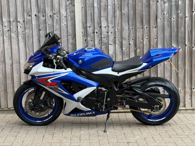 2009 Suzuki Gsx-r 750 K8 2009 (59) SUPER SPORT + YOSHIMURA EXHAUST