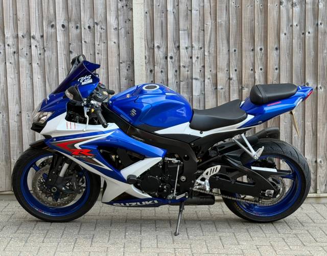 2009 Suzuki Gsx-r 750 K8 2009 (09) SUPER SPORT + 14,700 MILES + YOSHIMURA