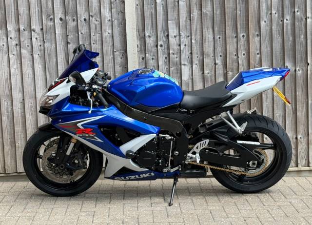 2008 Suzuki Gsx-r 600 K8 2008 (08) SUPER SPORT + 13,700 MILES + PIPE WERX EXHAUST