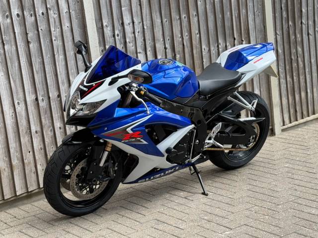 2008 Suzuki Gsx-r 600 K8 2008 (08) SUPER SPORT + 13,700 MILES + PIPE WERX EXHAUST