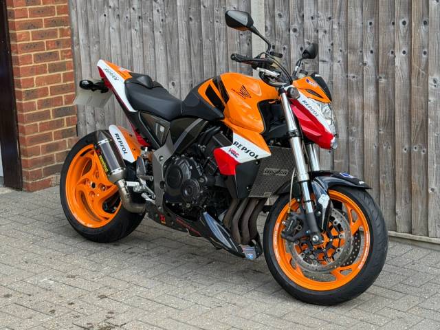 2009 Honda CB 1000R 2009 (59) REPSOL REP + AKRAPOVIC EXHAUST + F/S/H