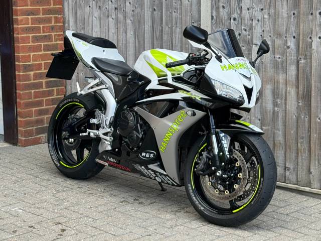2008 Honda CBR 600 RR 2008 (08) HANSPREE EDITION + LOW MILES + FULL SERVICE HISTORY