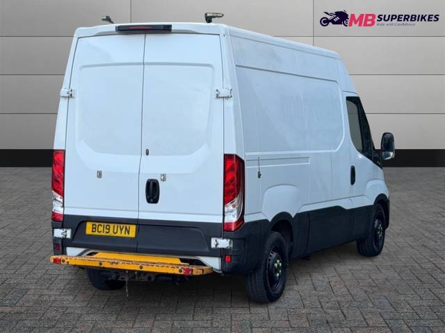 2019 Iveco Daily 2.3D 3520WB 2019 (19) MWB PANEL VAN + 1 OWNER + AIR CON + UTILITY
