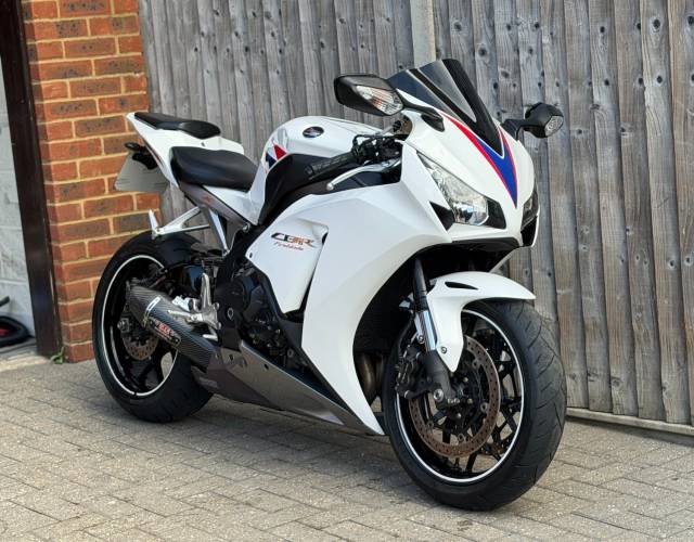2012 Honda CBR 1000 RR FIREBLADE 2012 (12) 20TH ANNIVERSARY EDITION SUPER SPORT