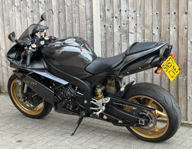 2007 Yamaha YZF R1 2007 (57) SUPER SPORT + 16,200 M + LAST OWNER HAD THIS 8 YEARS