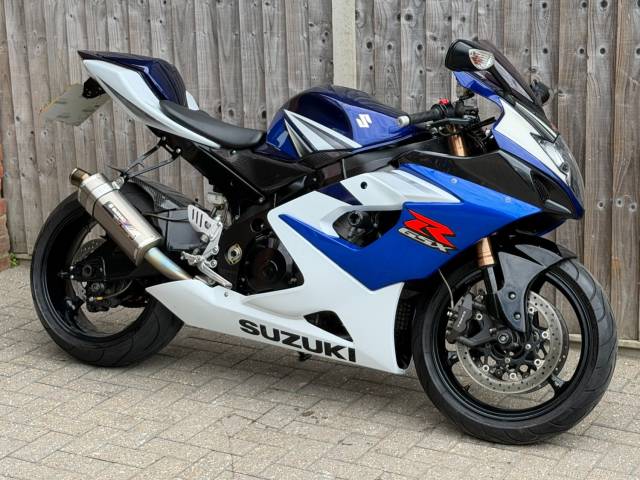 2005 Suzuki Gsx-r 1000 K5 2005 (05) SUPER SPORT + 15,800 MILES + LAST OWNER HAD 14 YRS