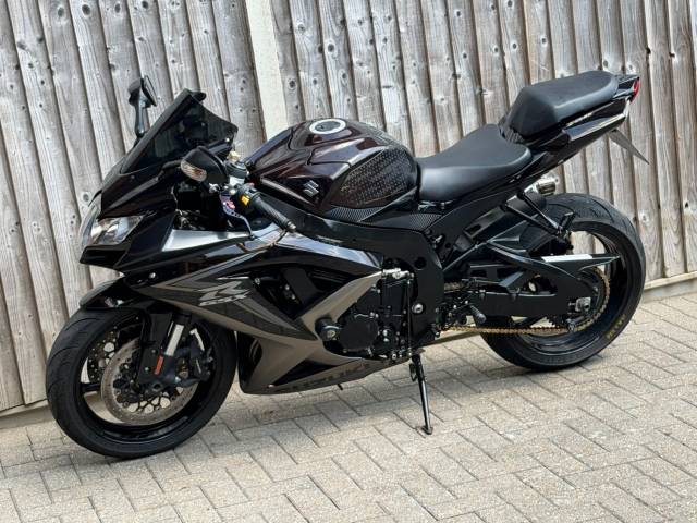 2010 Suzuki Gsx-r 750 L0 2010 (10) SUPER SPORT + COLA BROWN + YOSHIMURA EXHAUST