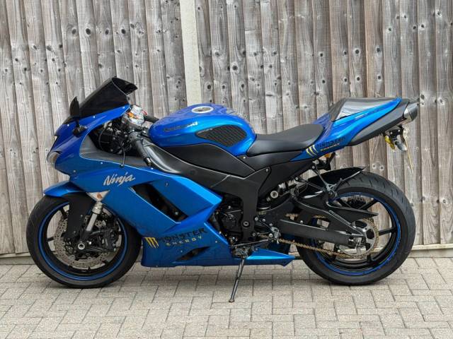 2009 Kawasaki Ninja ZX6R 2009 (09) SUPER SPORT