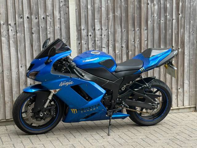 2009 Kawasaki Ninja ZX6R 2009 (09) SUPER SPORT
