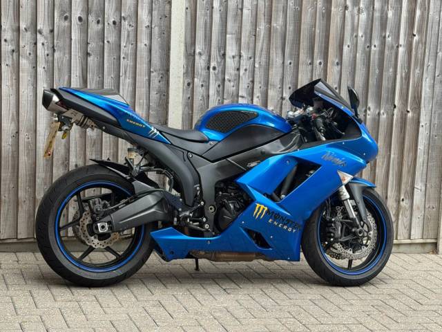 2009 Kawasaki Ninja ZX6R 2009 (09) SUPER SPORT