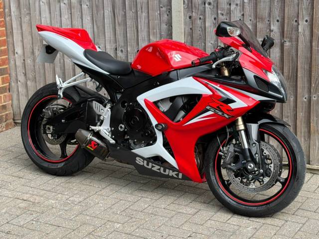 2007 Suzuki Gsx-r 600 K7 2007 (07) SUPER SPORT + AKRAPOVIC