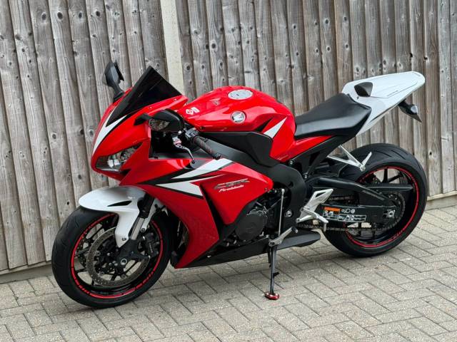 2012 Honda CBR 1000 RR FIREBLADE 2012 (62) SUPER SPORT + GPR EXHAUST