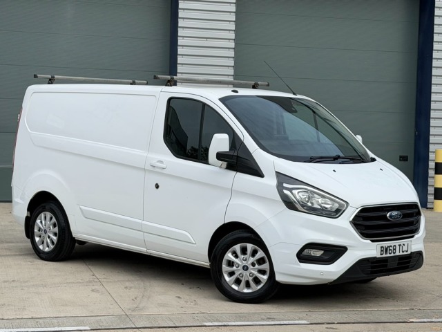 Ford Transit Custom LIMITED 2.0 ECOBLUE 2018 (68) SWB L1 PANEL VAN + EURO 6 PANEL VAN Diesel White