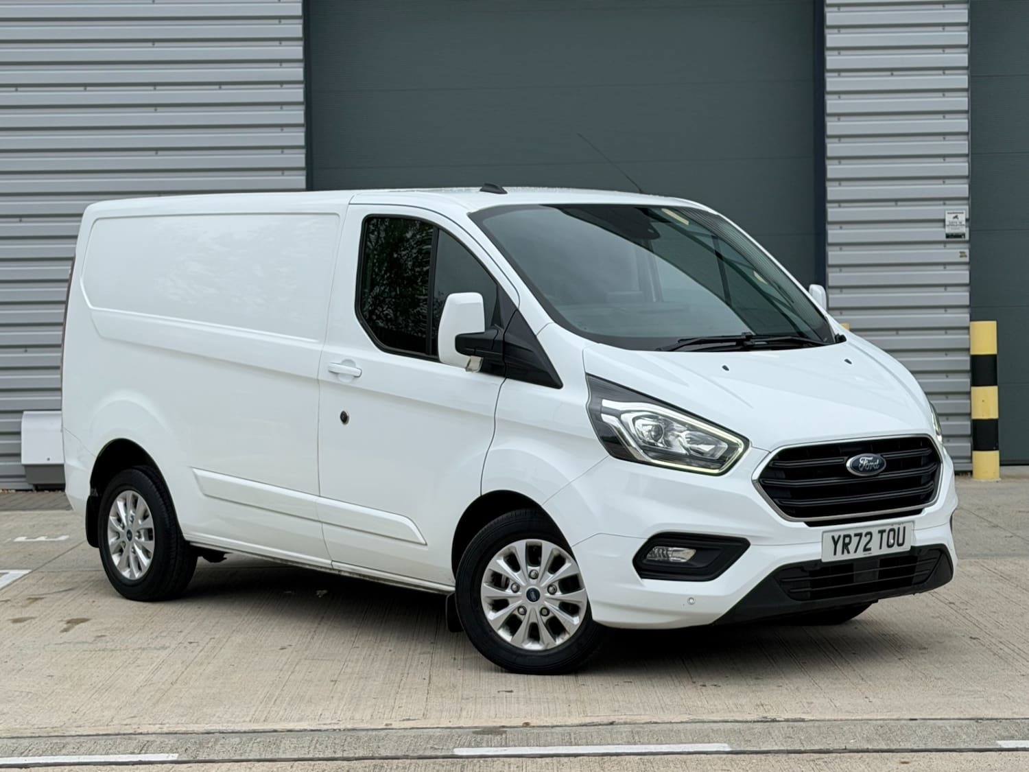 2022 Ford Transit Custom