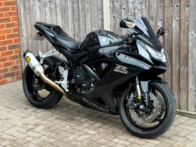 2010 Suzuki Gsx-r 750 K8 2010 (10) SUPER SPORT + ARROW EXHAUST