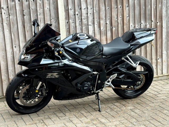 2010 Suzuki Gsx-r 750 K8 2010 (10) SUPER SPORT + ARROW EXHAUST